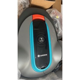 WYPRZEDAŻ Gardena Smart SILENO city Robot Koszący 250 m2 19601-72 PO SERWISIE
